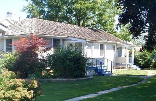 The Olde Angel Inn Niagara-on-the-Lake Esterno foto